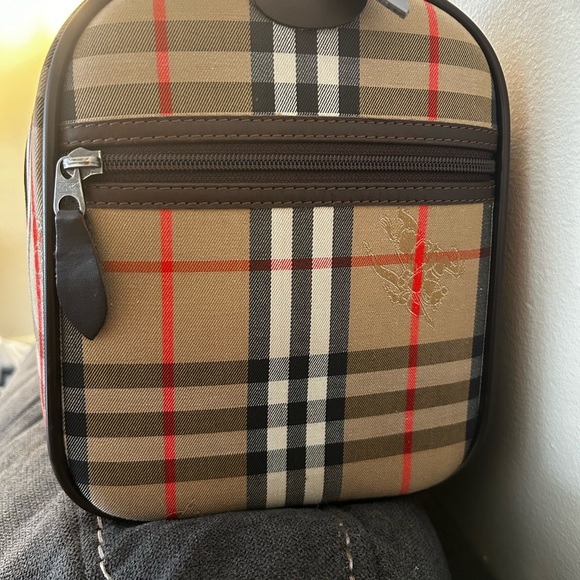 Burberry Haymarket Boston Tan Duffel with Brown Leather Trim 10H x 19W inches - Picture 3 of 15